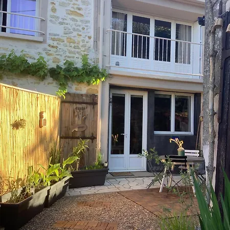 Au Duplex